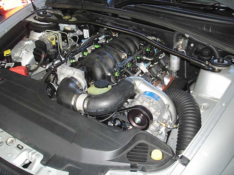 VZ V8 Vortech Supercharger Kit